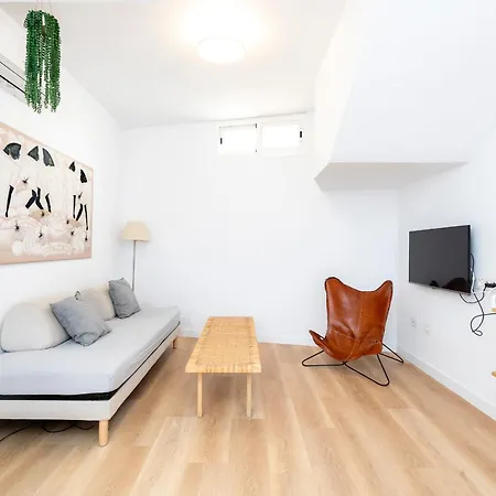 Duplex Victoria By Dossan Daire *